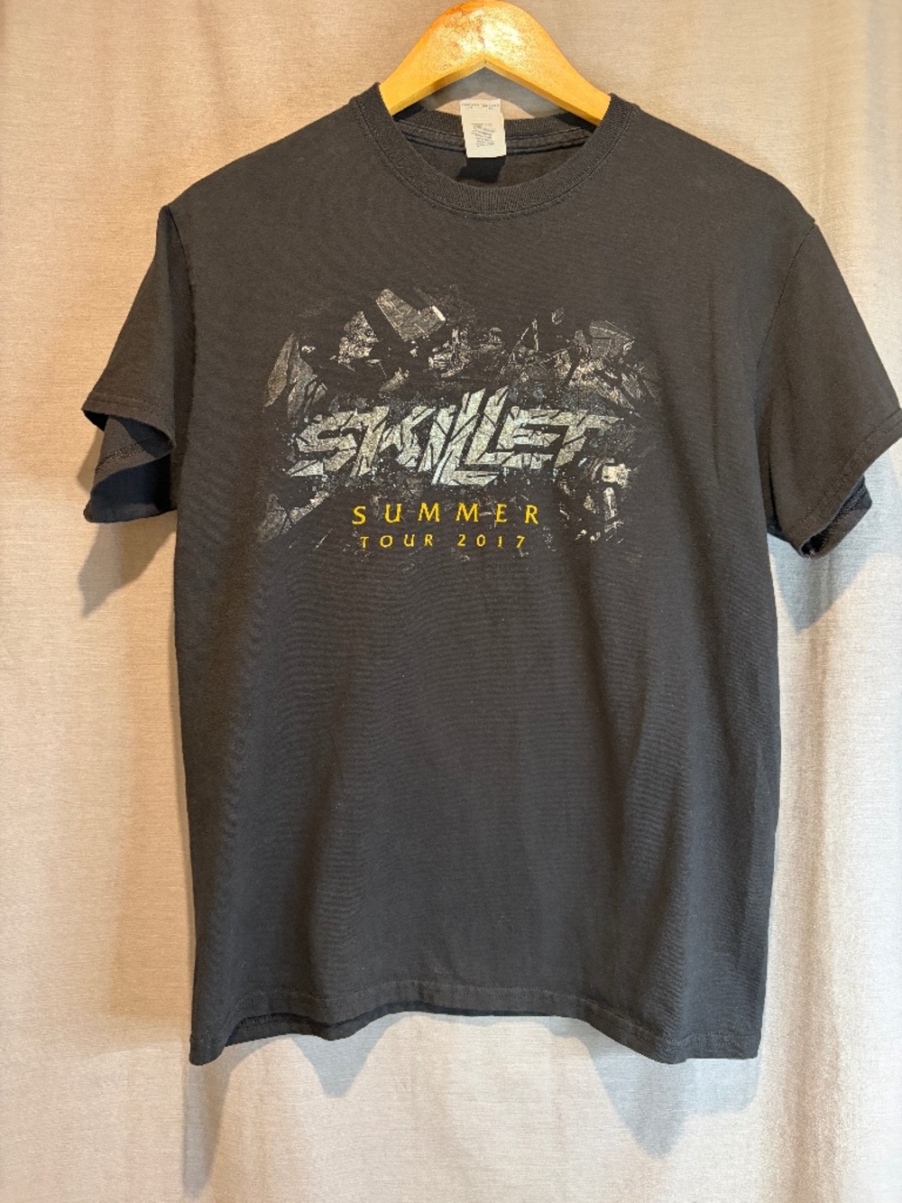 Skillet Official Concert Tee Summer 2017 Black Mens Medium
